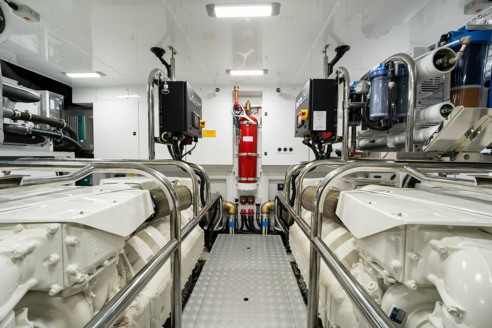 2025 Princess Y95 — photo 75