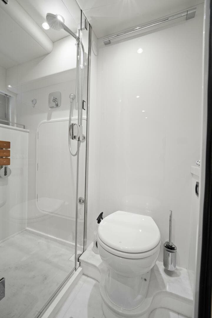 2025 Princess Y95 — photo 71