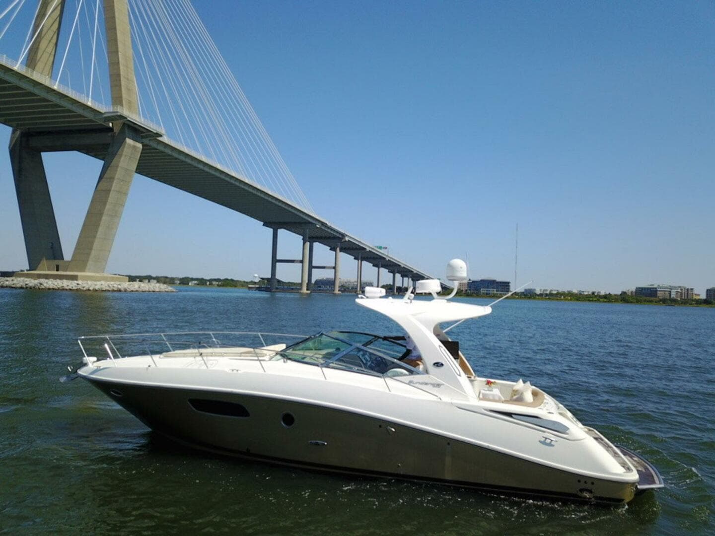 2009 Sea Ray 350 Sundancer — photo 6