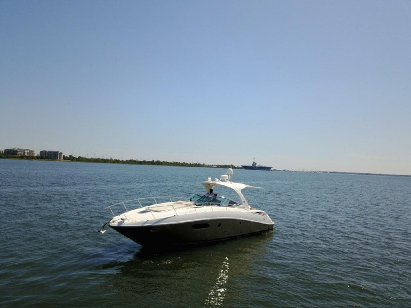 2009 Sea Ray 350 Sundancer — photo 8