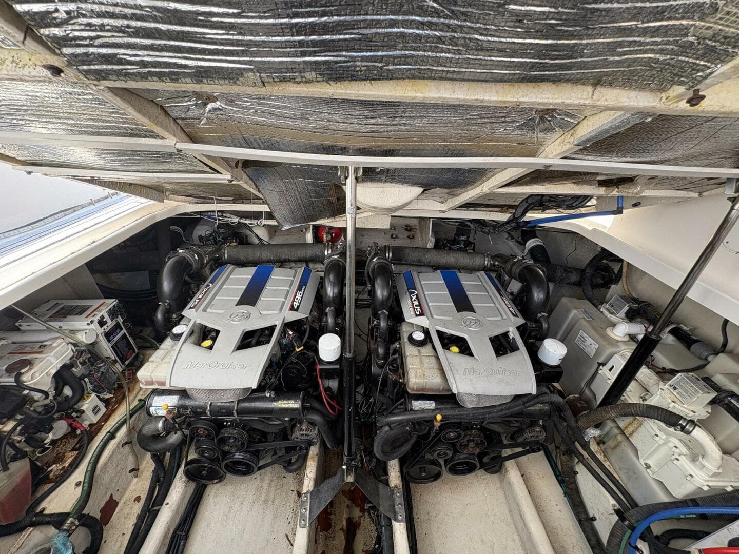 2009 Sea Ray 350 Sundancer — photo 36