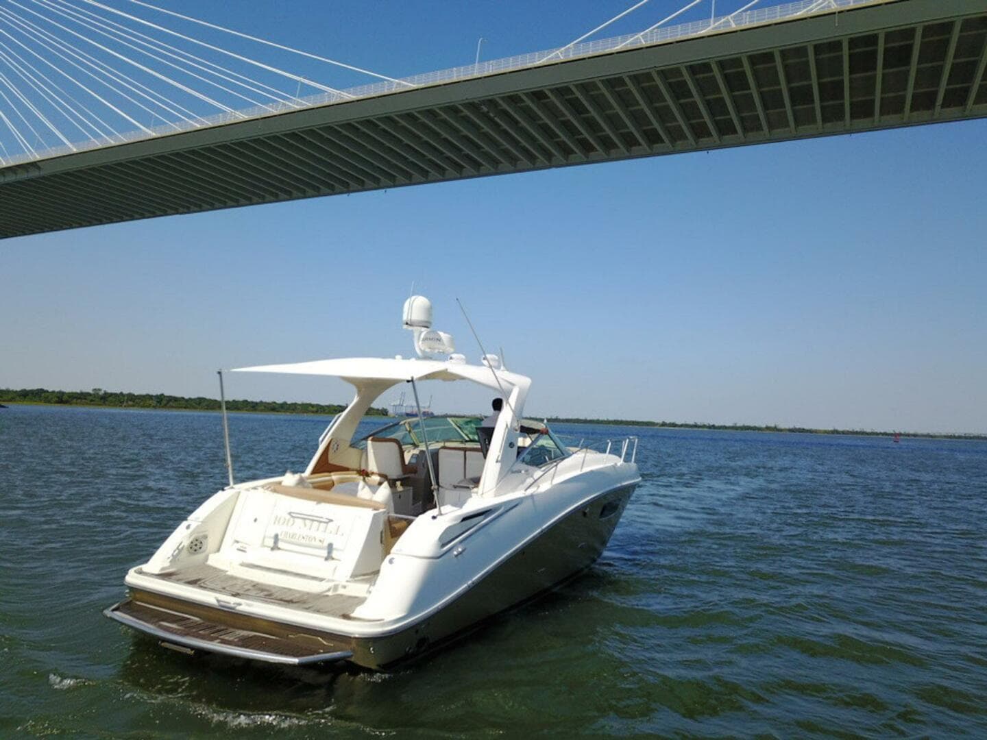 2009 Sea Ray 350 Sundancer — photo 10