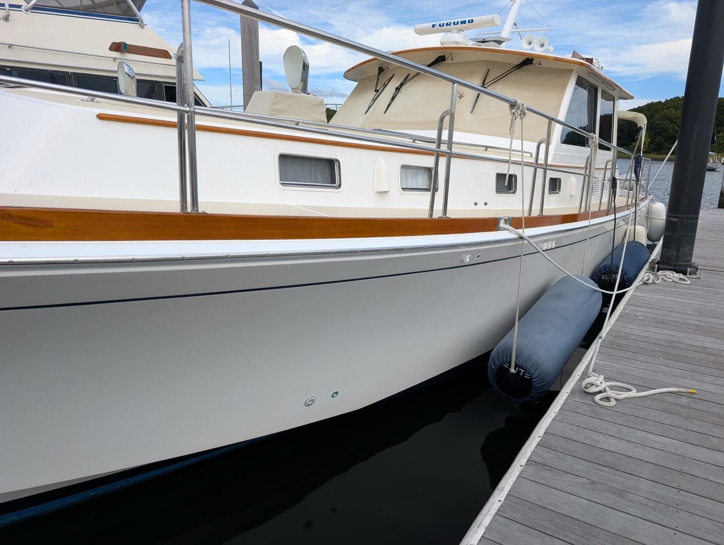 2006 Grand Banks — photo 89