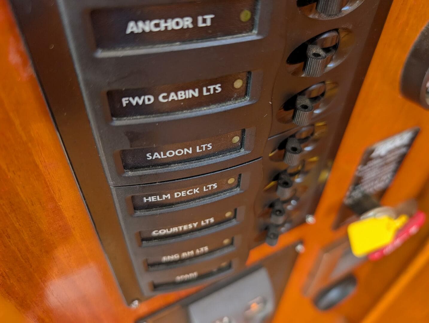 2006 Grand Banks — photo 20