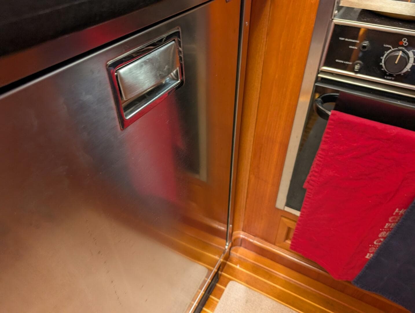 2006 Grand Banks — photo 36