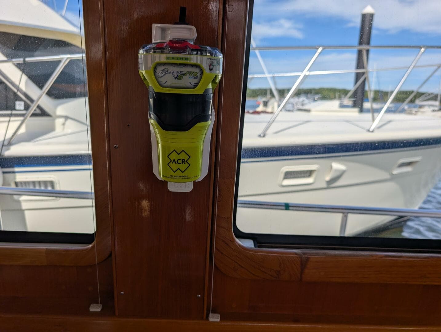 2006 Grand Banks — photo 28