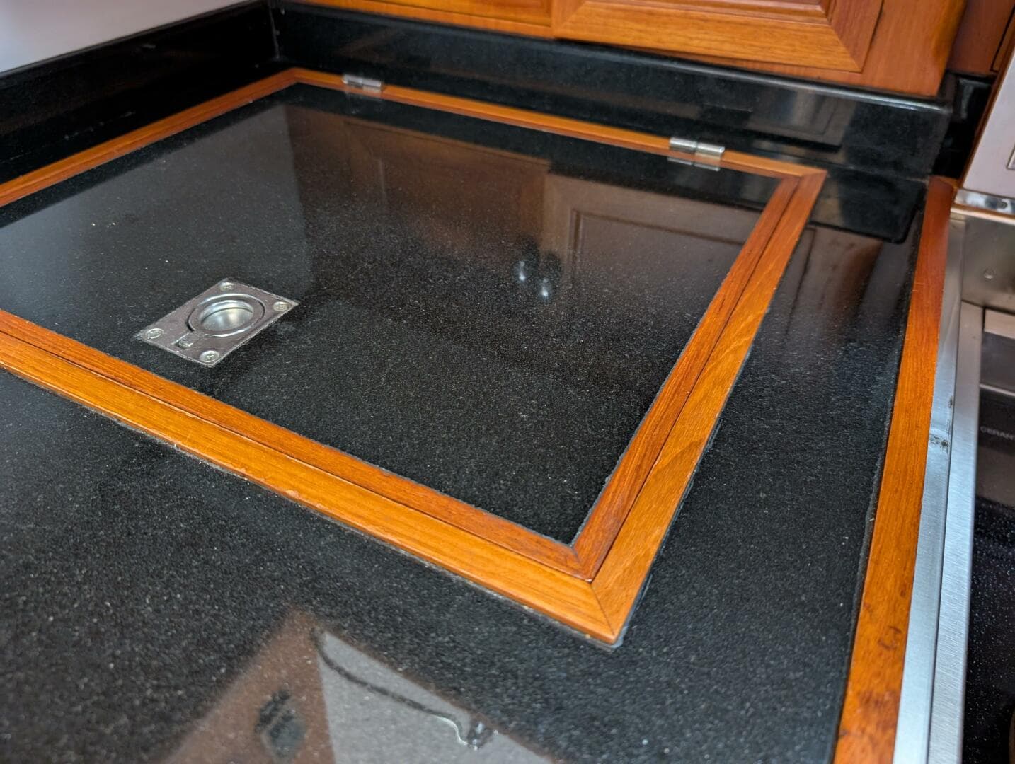 2006 Grand Banks — photo 35