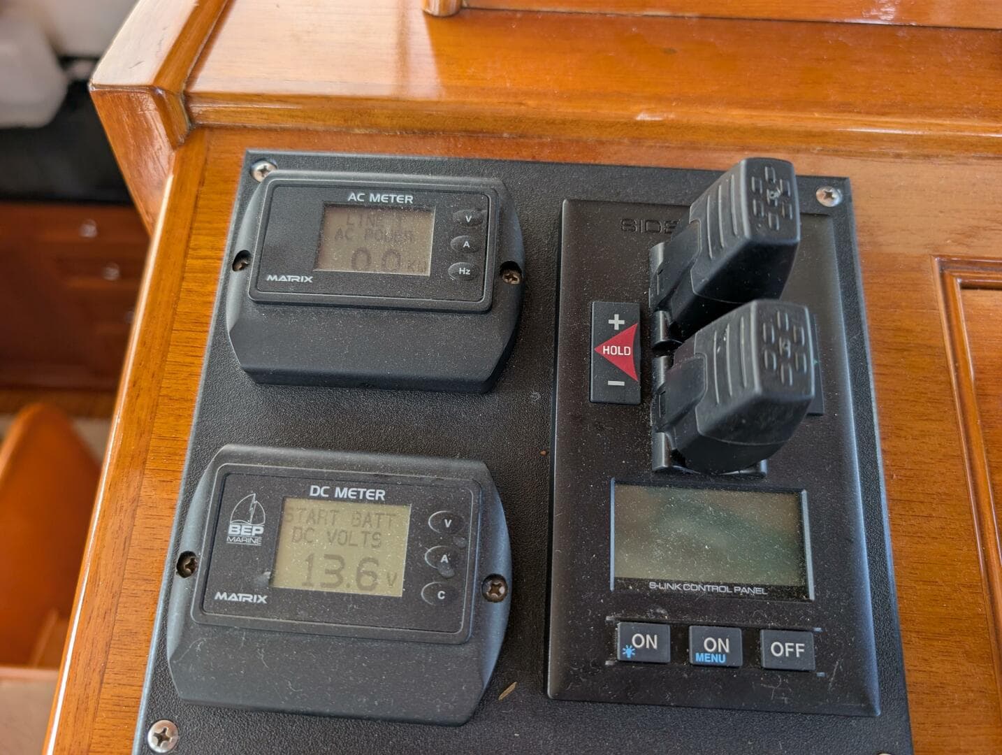 2006 Grand Banks — photo 16