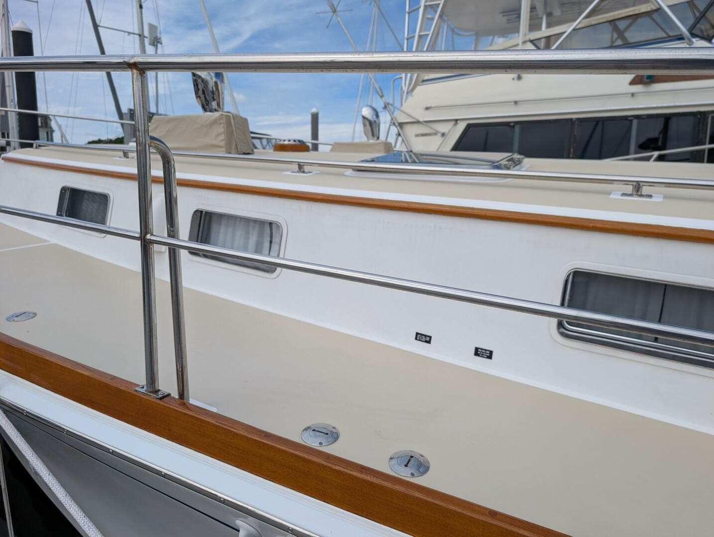 2006 Grand Banks — photo 86