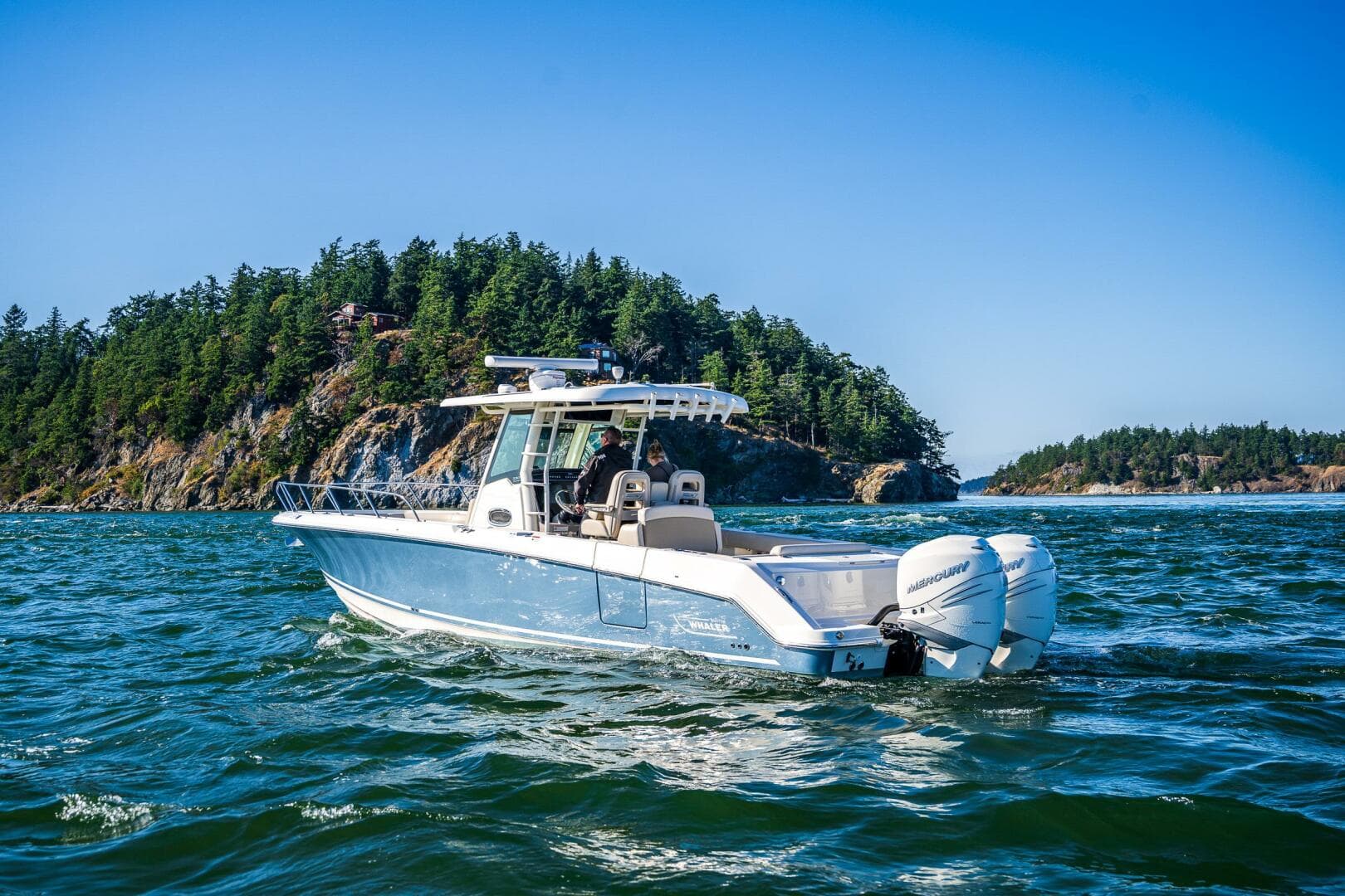 2017 Boston Whaler 330 Outrage — photo 11
