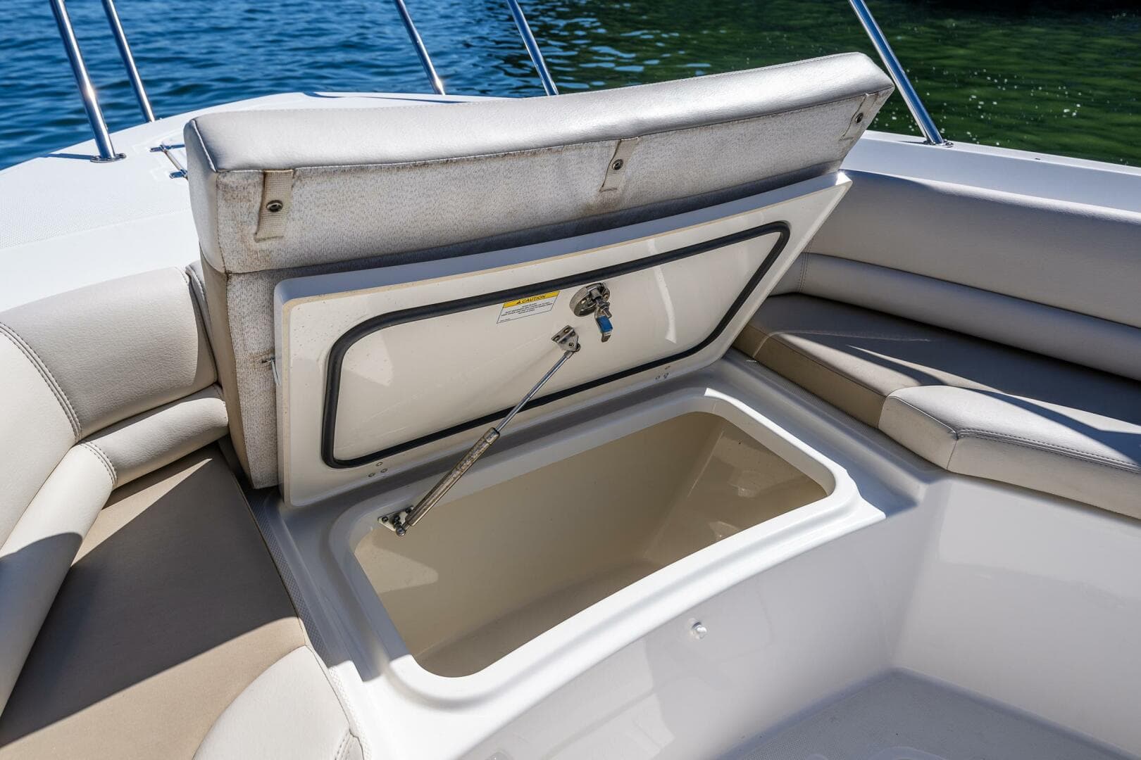 2017 Boston Whaler 330 Outrage — photo 22