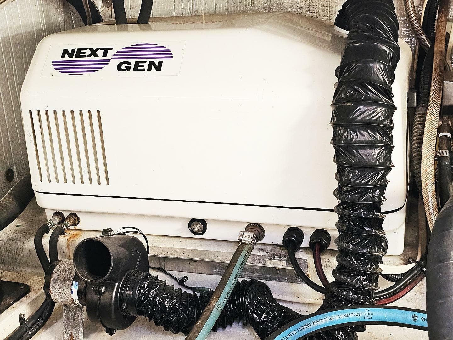 2010 Eastern — photo 32