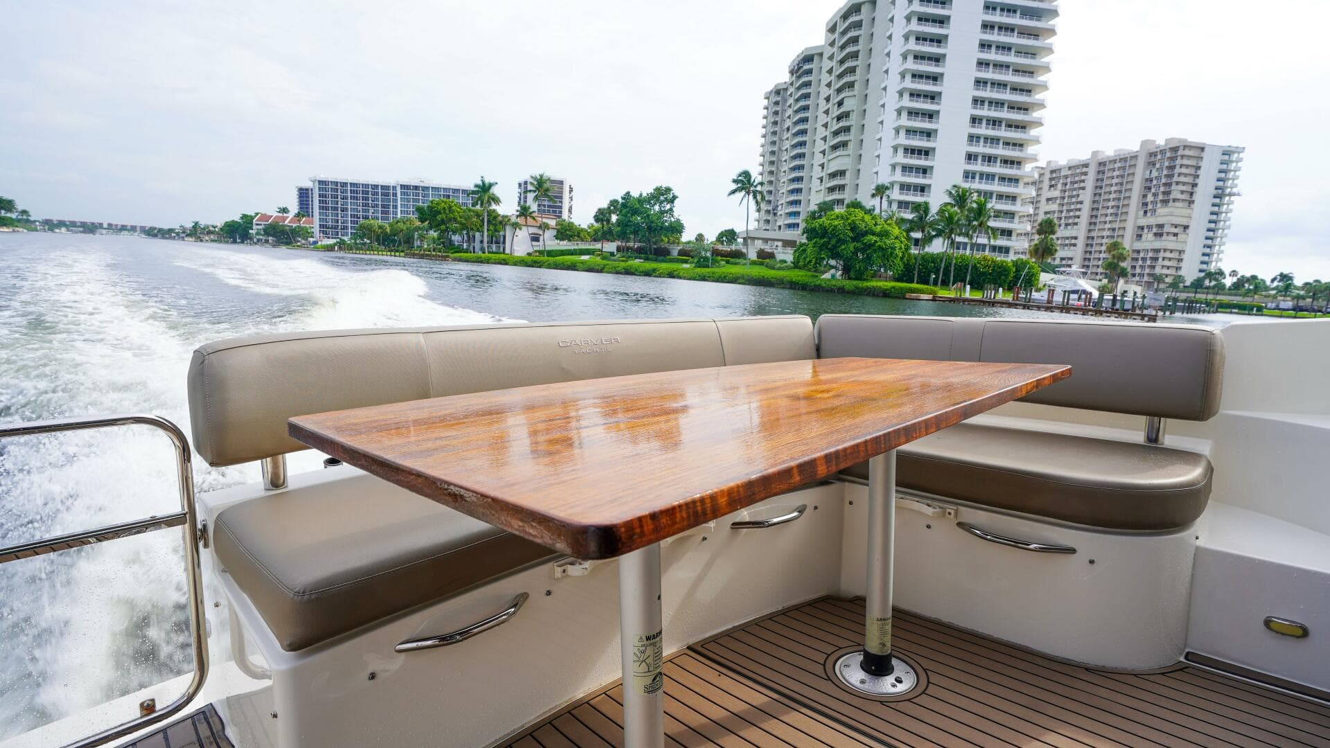 2015 Carver C-43 Coupe — photo 4