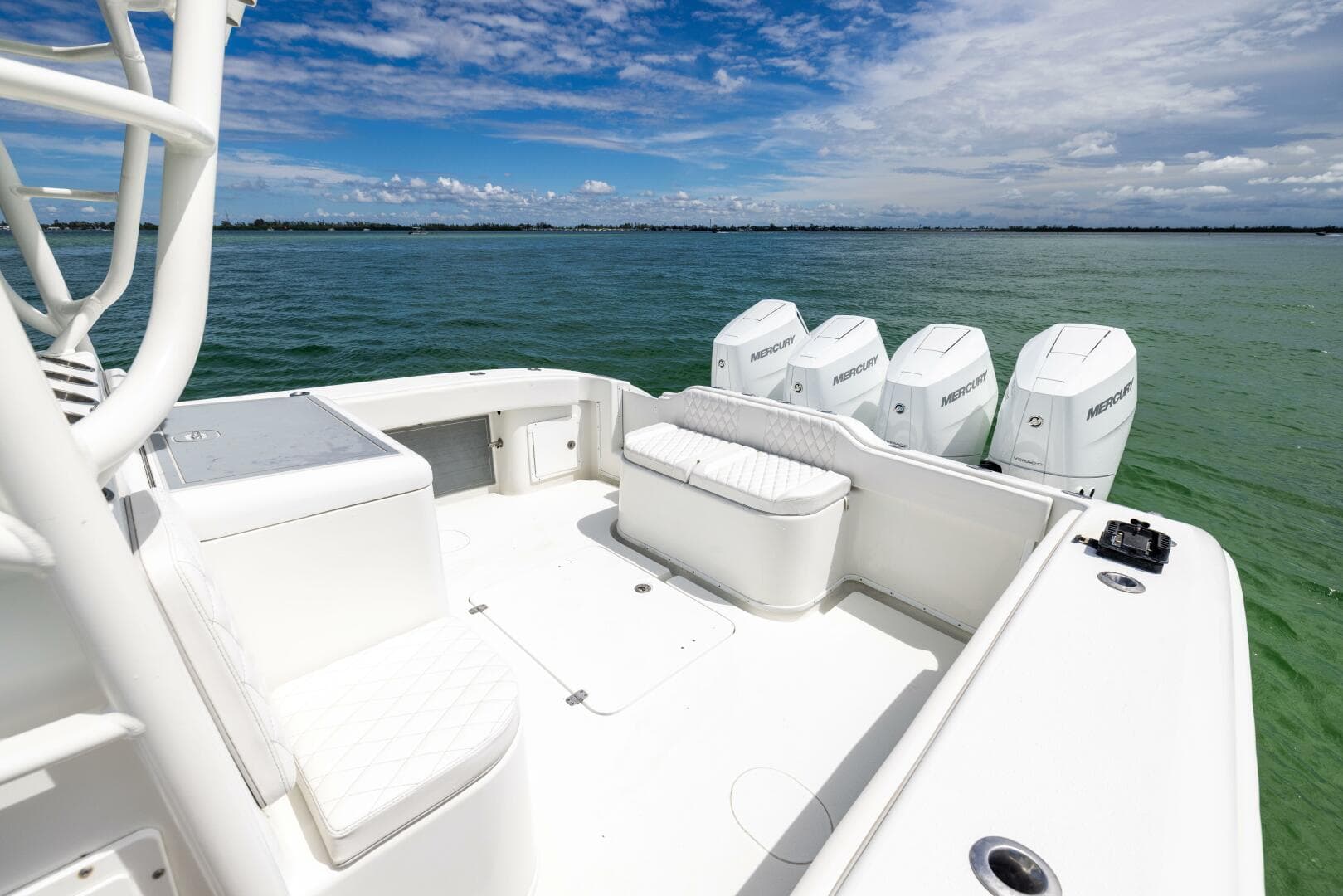 2009 Yellowfin — photo 28