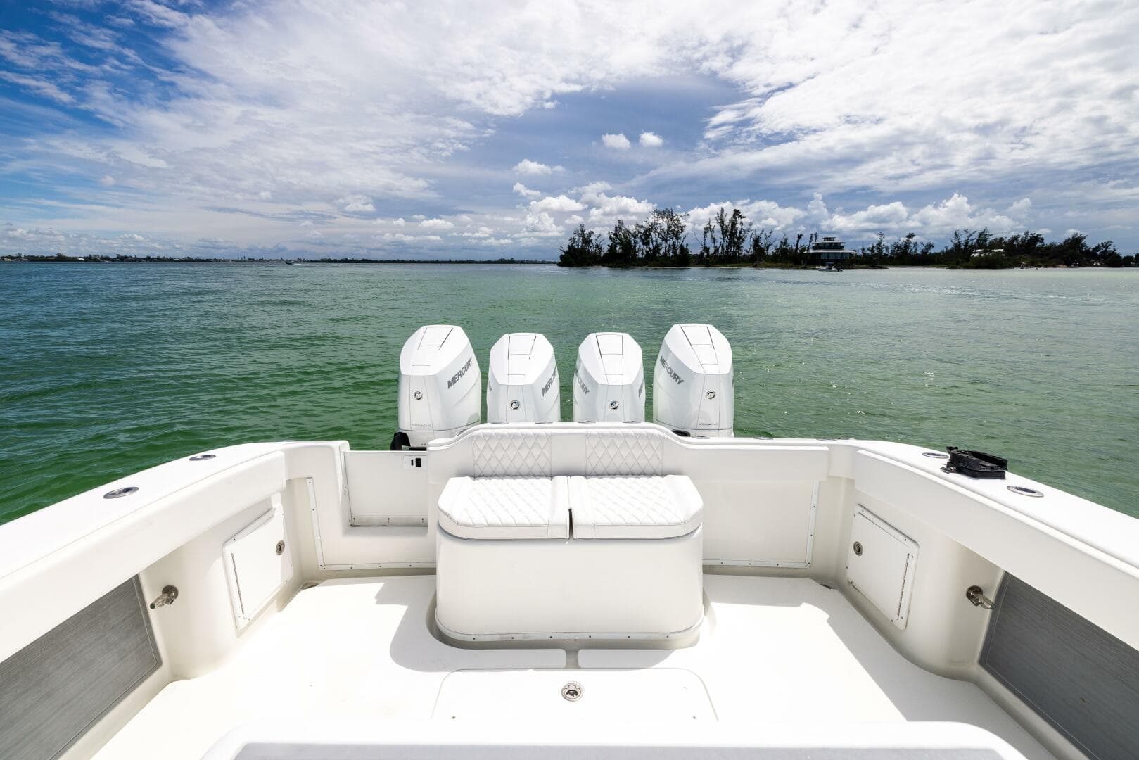 2009 Yellowfin — photo 27