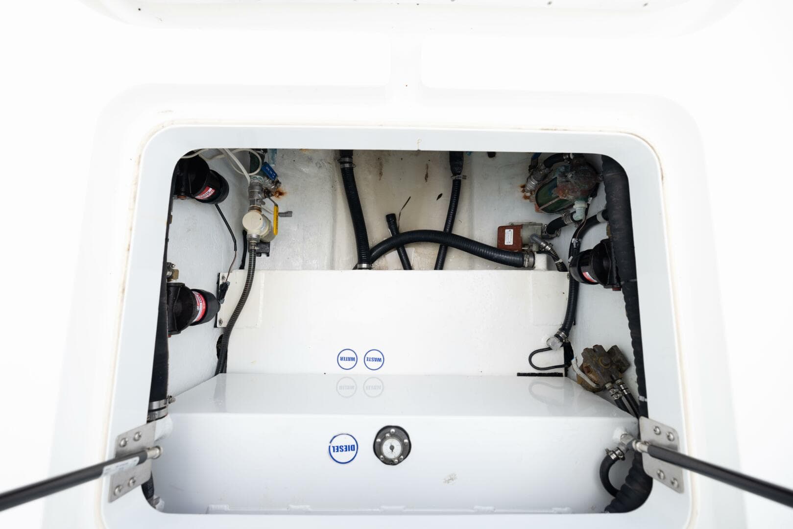 2009 Yellowfin — photo 57