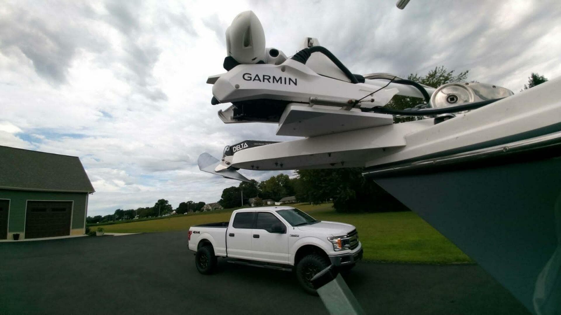 2024 Parker 2820 Xld Sport Cabin — photo 19