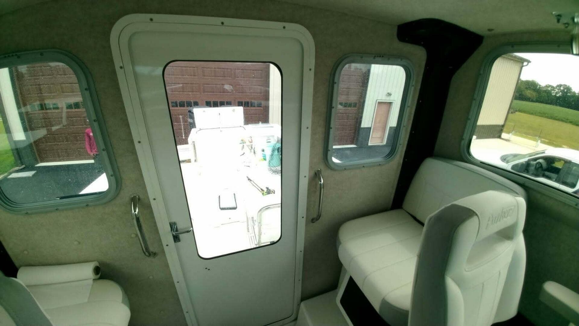 2024 Parker 2820 Xld Sport Cabin — photo 10