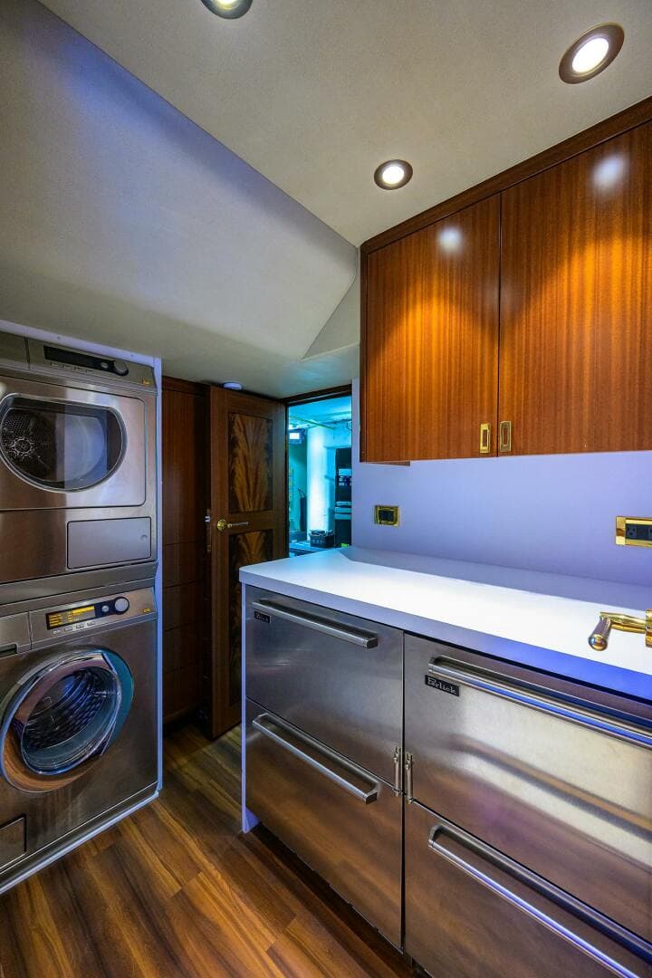 2014 Westport 112 — photo 12