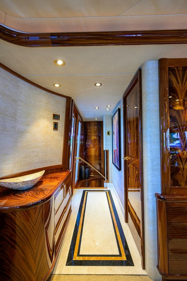 2014 Westport 112 — photo 28