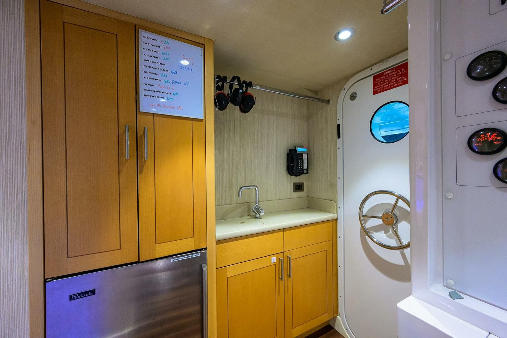 2014 Westport 112 — photo 74