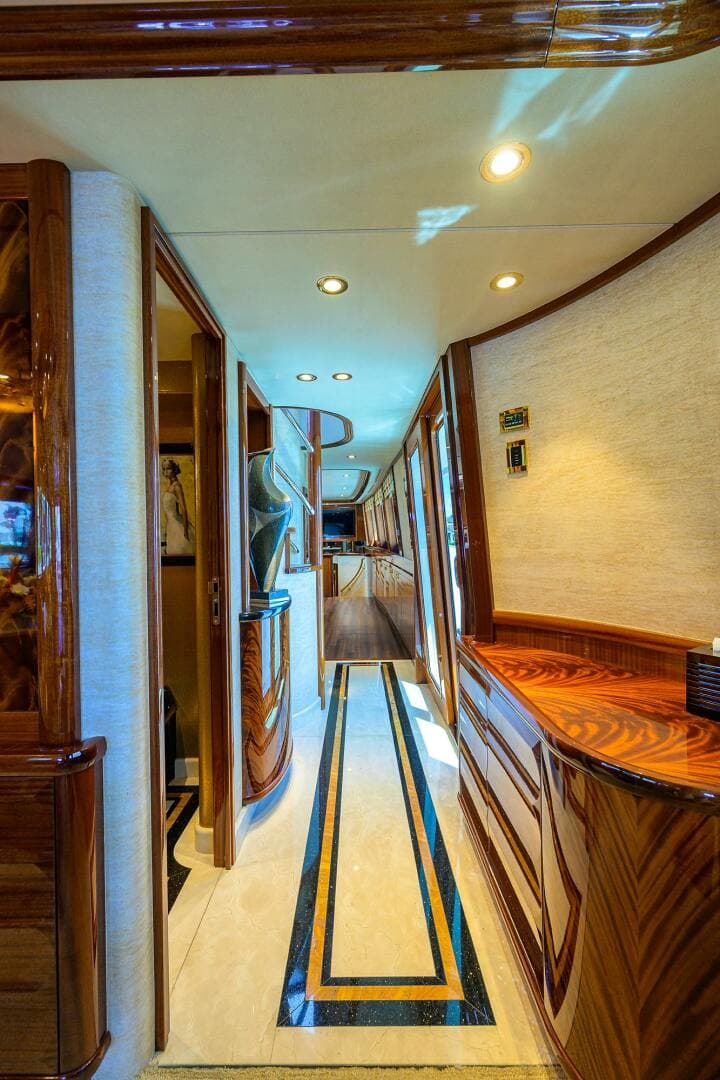 2014 Westport 112 — photo 14