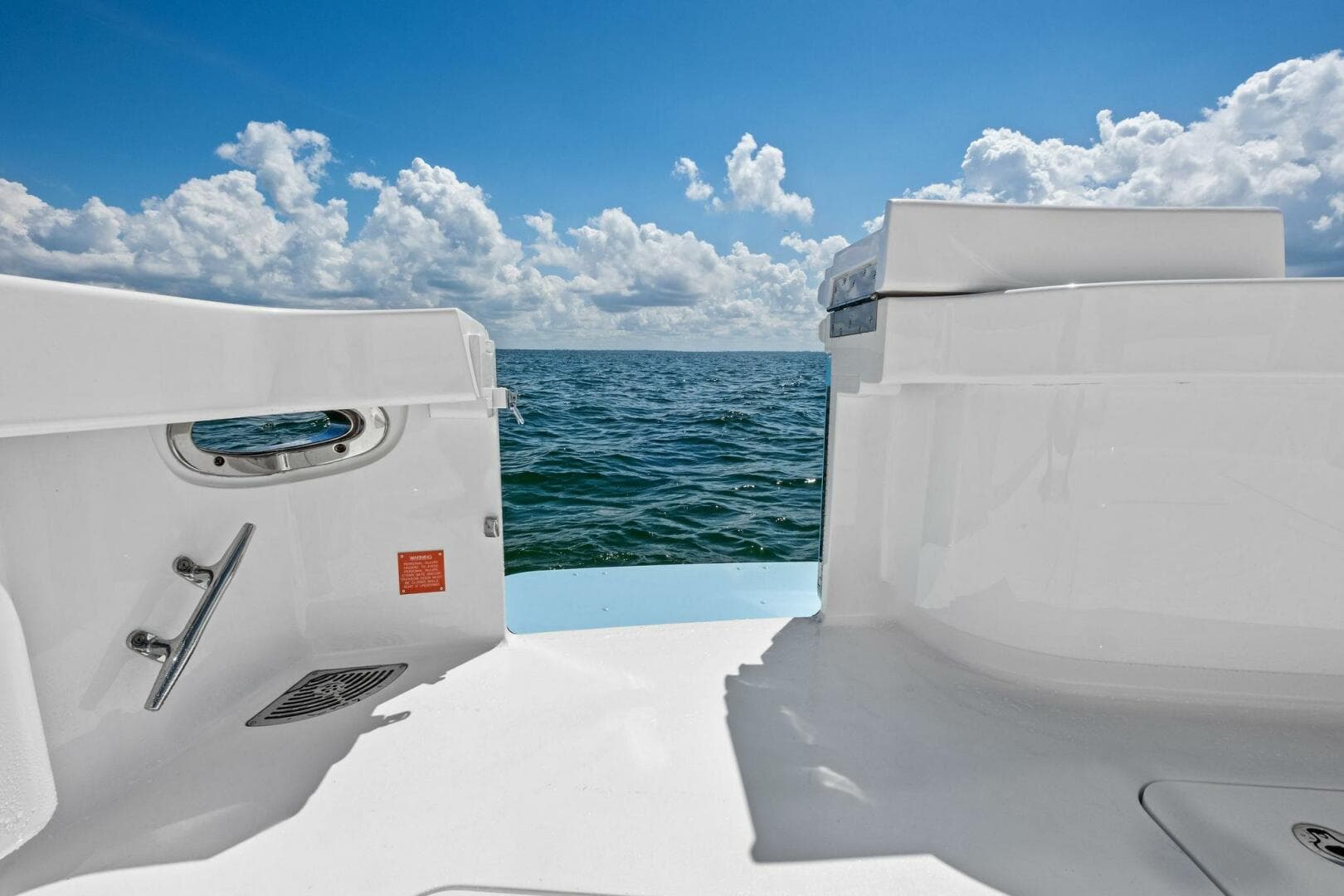2025 Viking 58 Convertible — photo 43