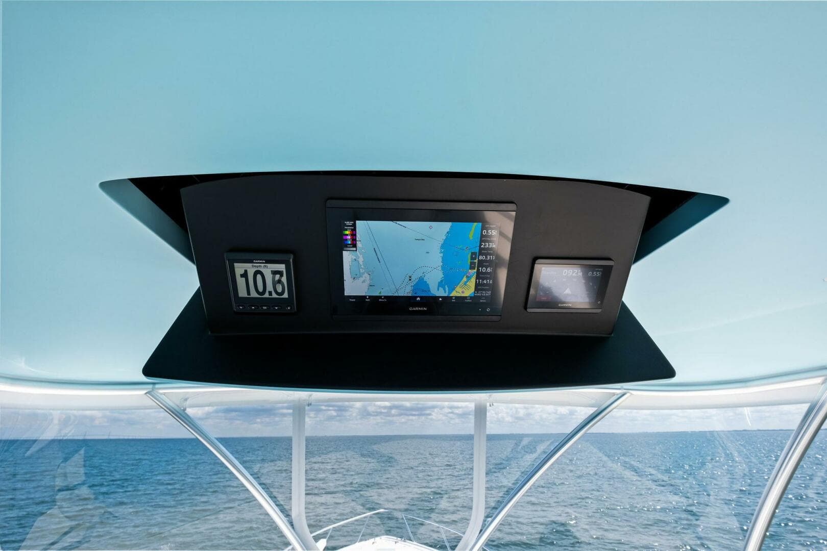 2025 Viking 58 Convertible — photo 36