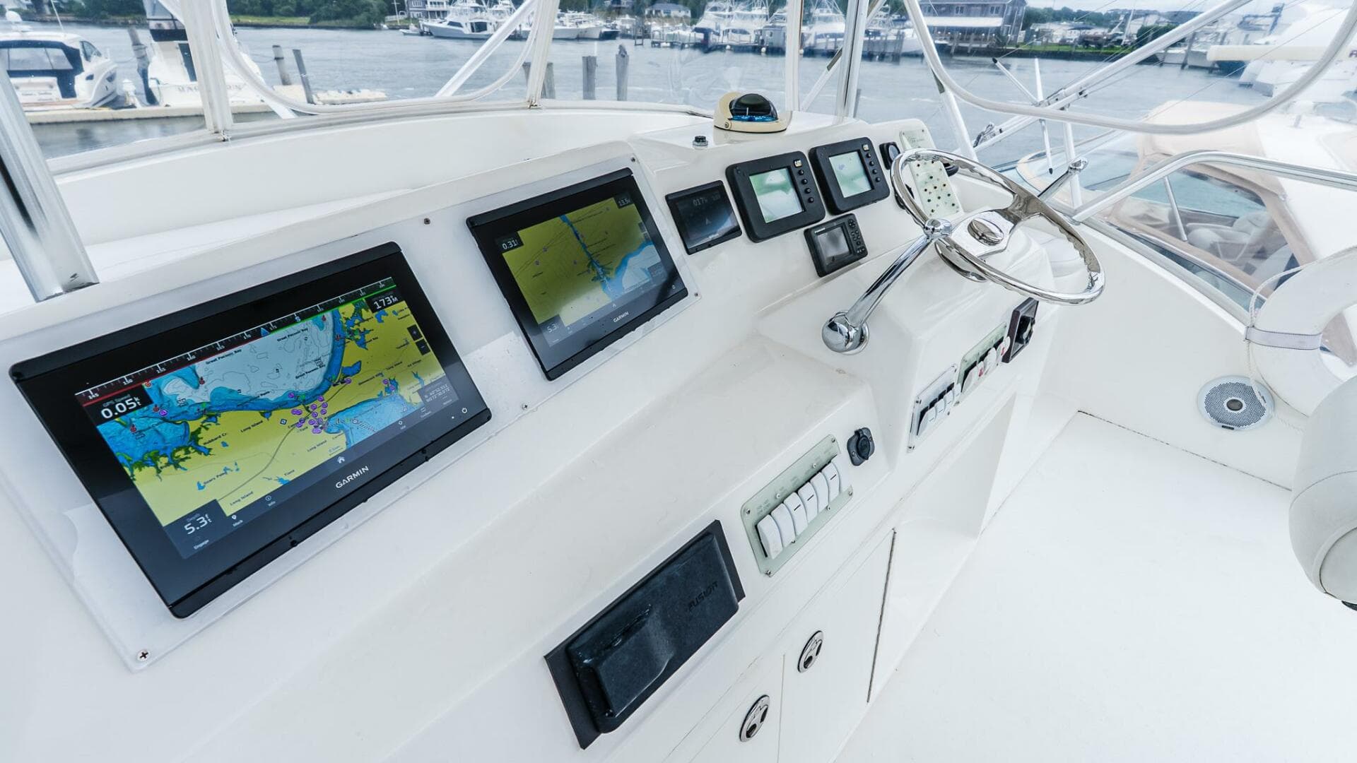 2003 Egg Harbor 42 Convertible — photo 35