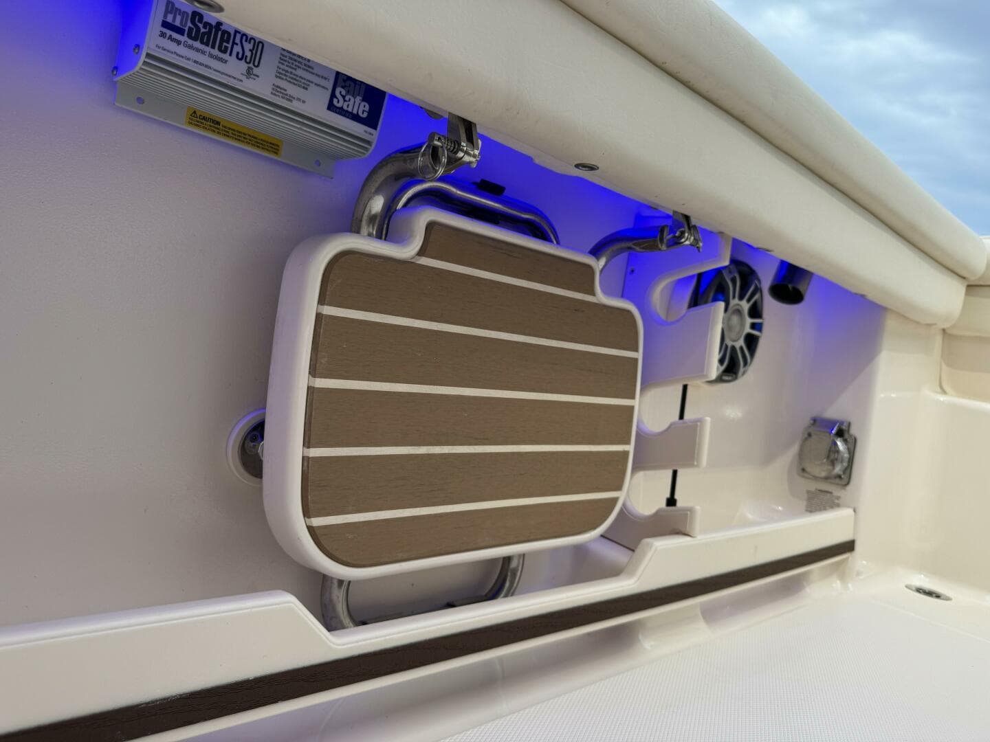 2023 Grady-White 255 Freedom — photo 35