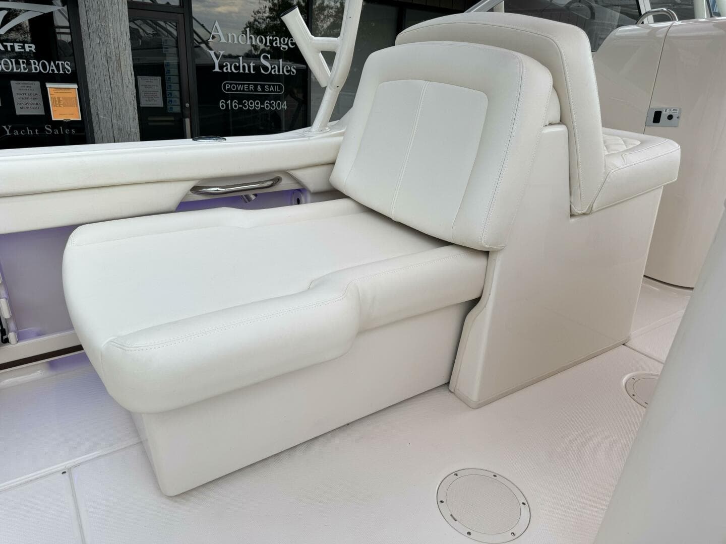 2023 Grady-White 255 Freedom — photo 29