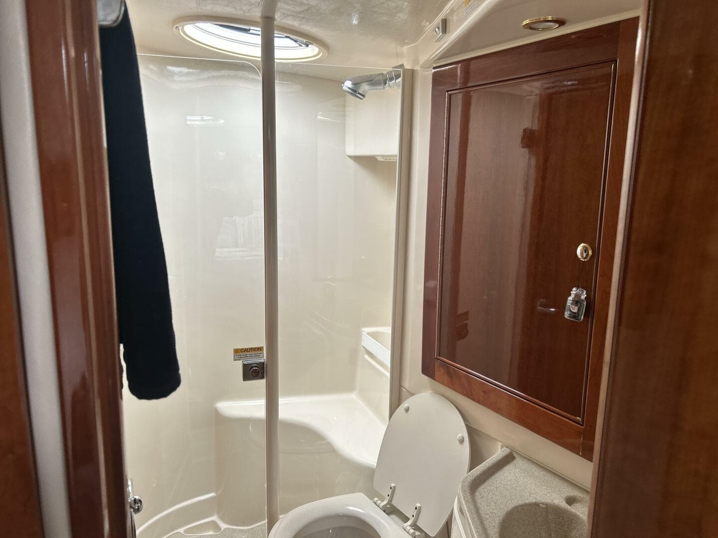 2004 Wellcraft Excalibur — photo 48