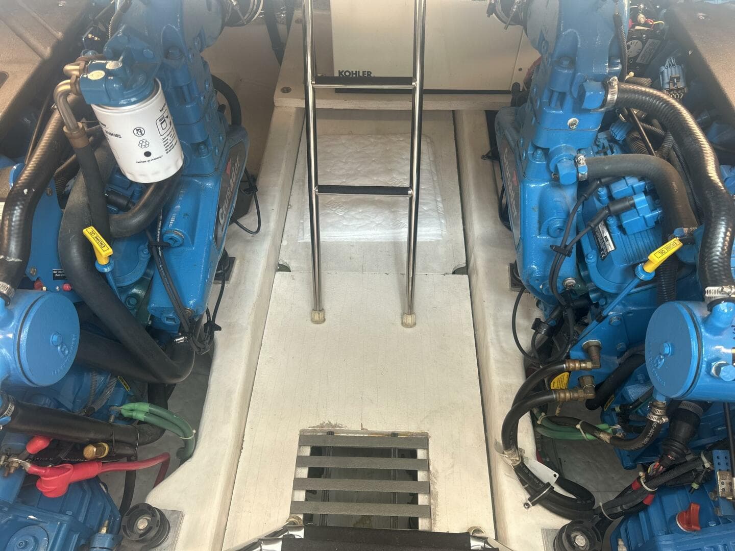 2005 Tiara Yachts — photo 43