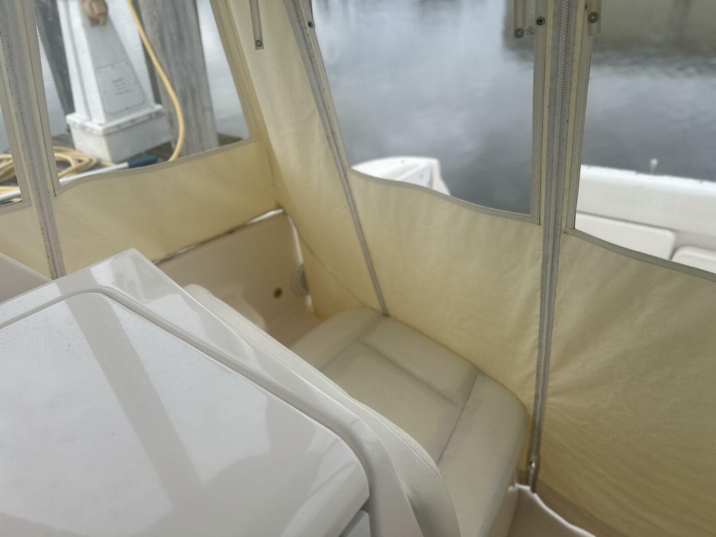 2005 Tiara Yachts — photo 20