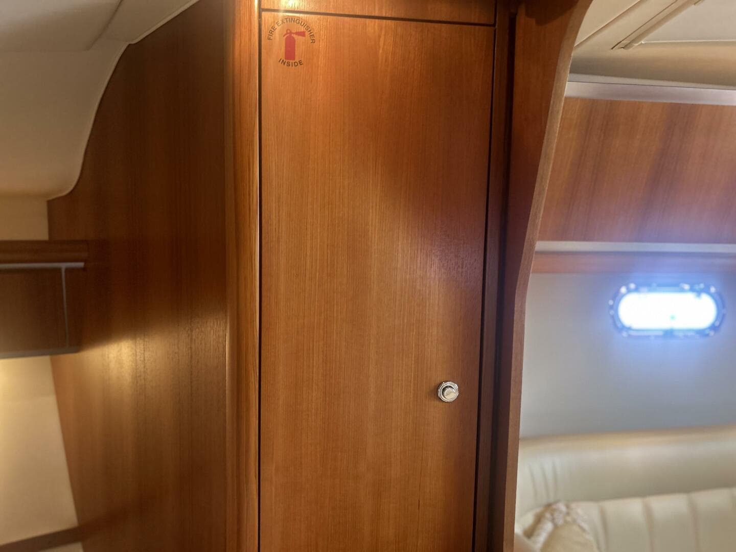 2005 Tiara Yachts — photo 36