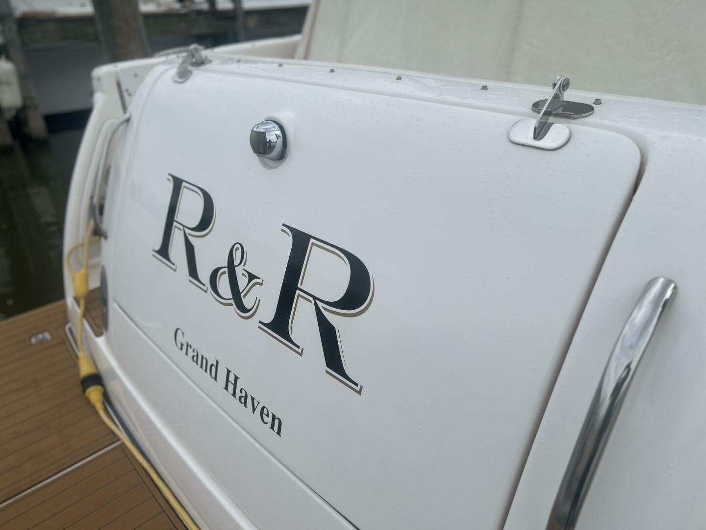 2005 Tiara Yachts — photo 9