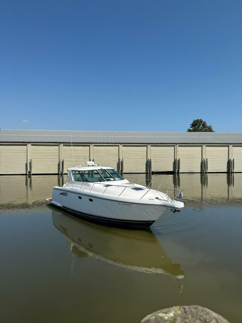 2005 Tiara Yachts — photo 2