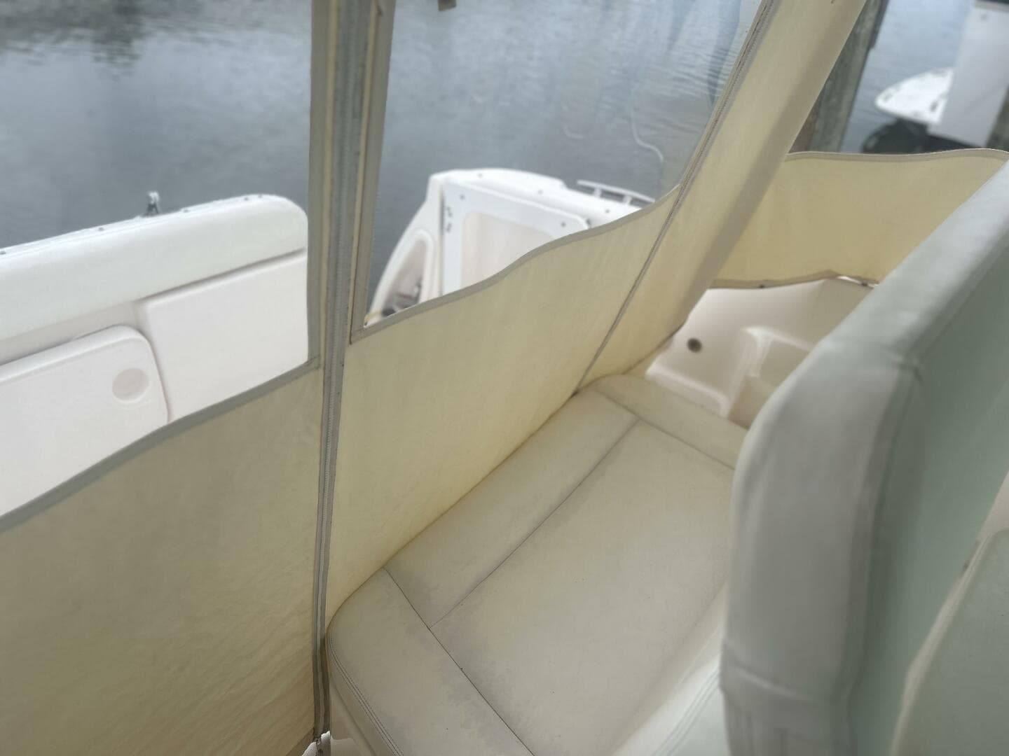 2005 Tiara Yachts — photo 21