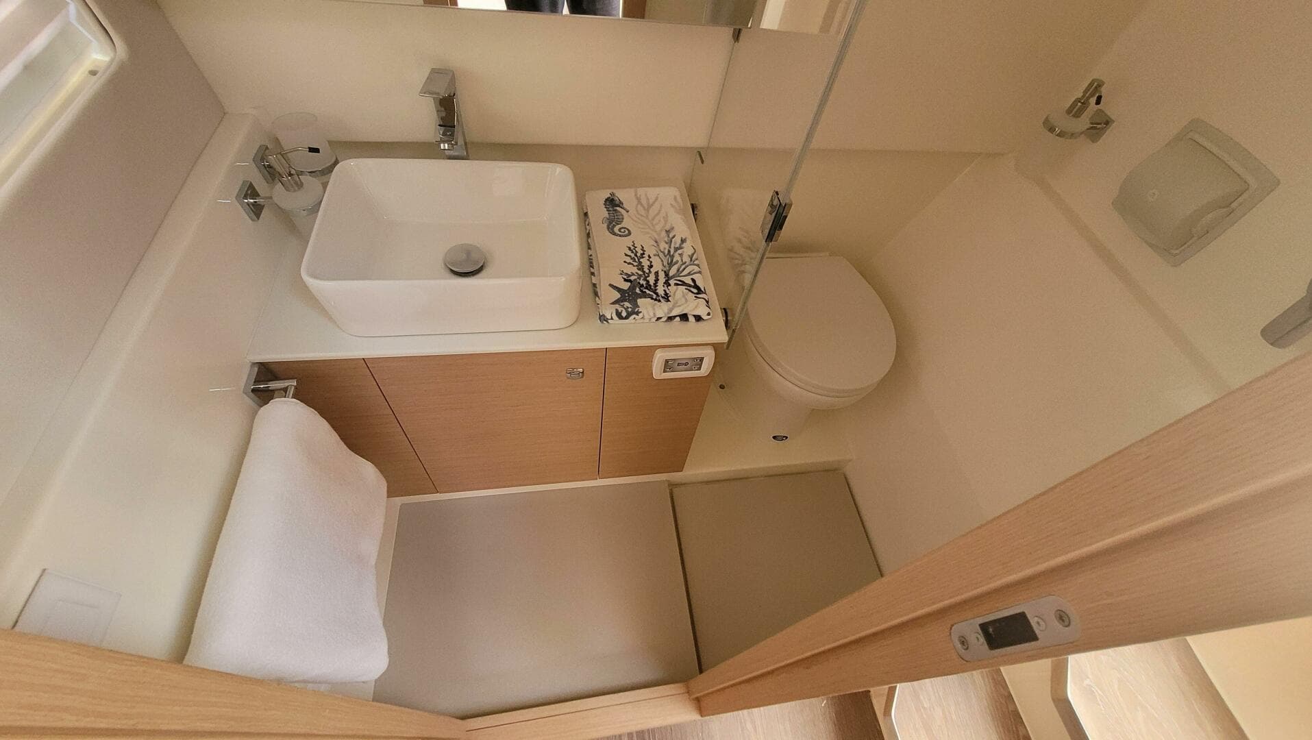 2025 Makai M37 — photo 4