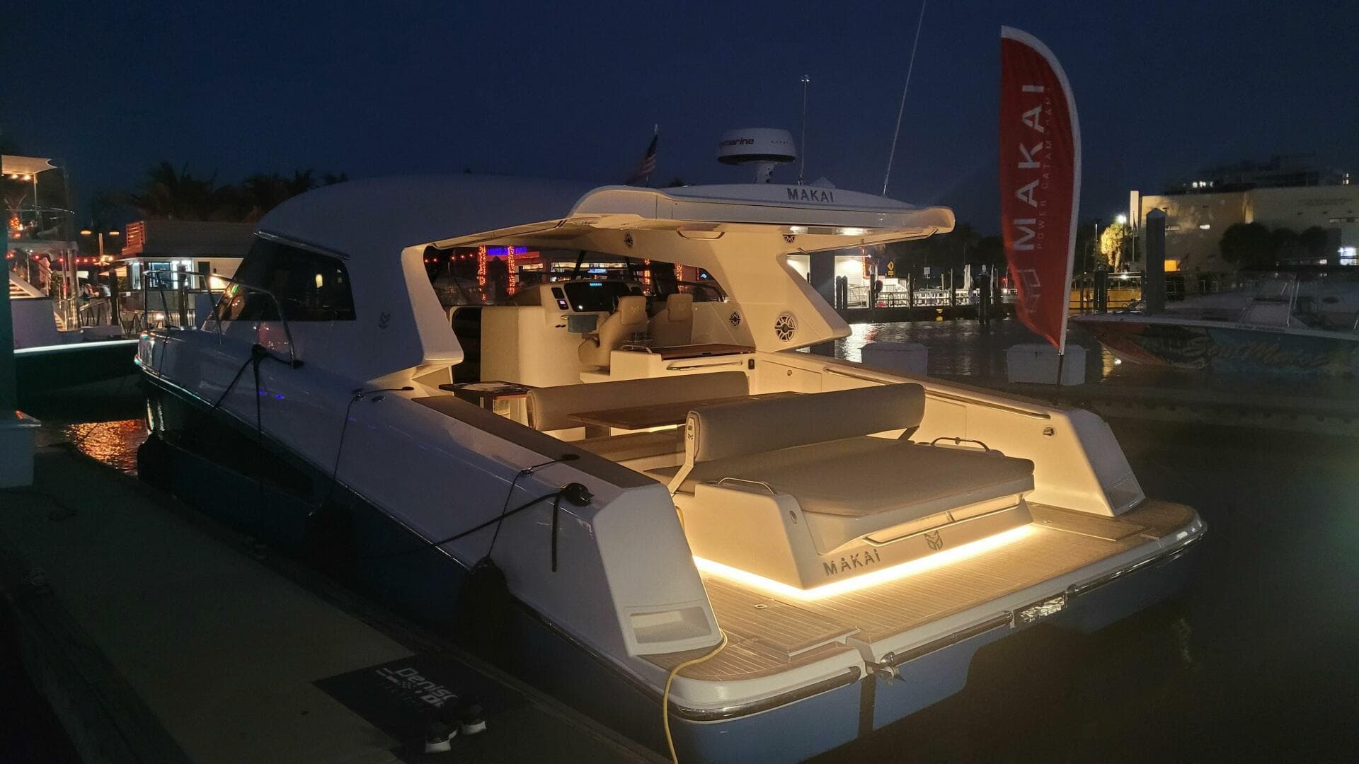 2025 Makai M37 — photo 12