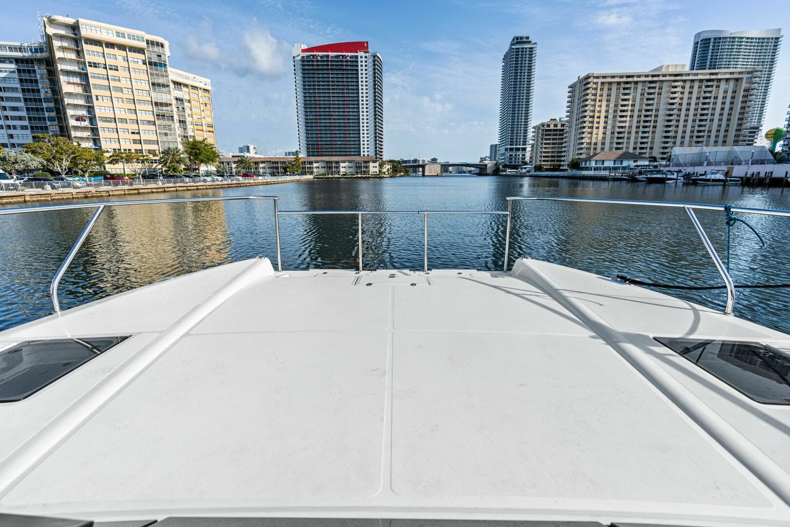 2025 Makai M37 — photo 62