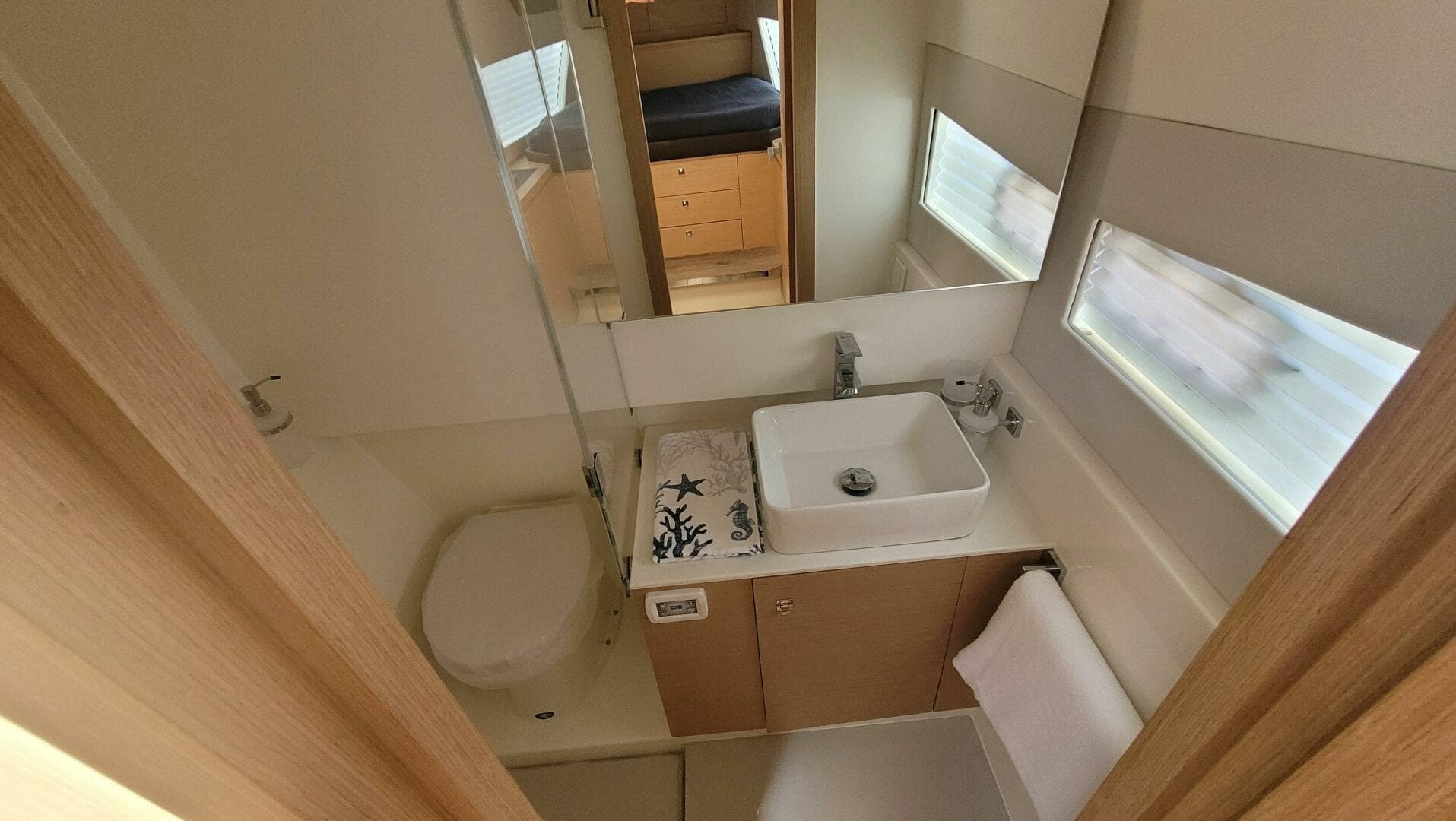 2025 Makai M37 — photo 6