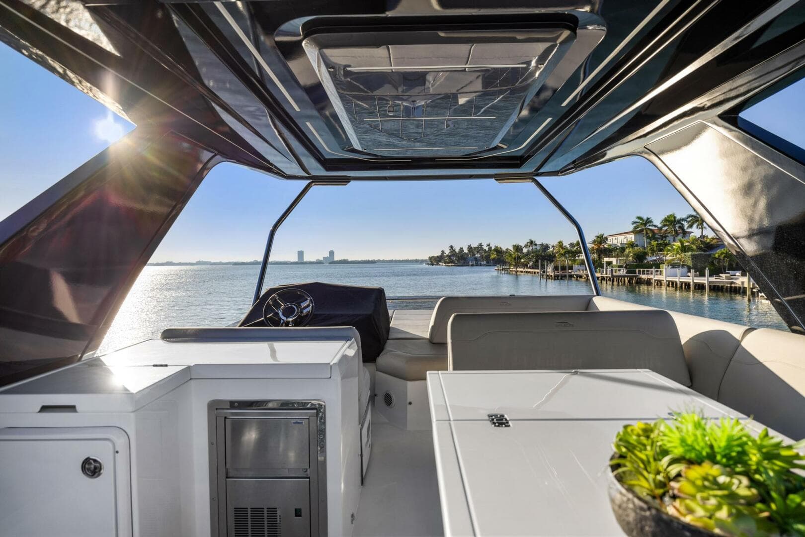 2025 Galeon 50 Fly — photo 53