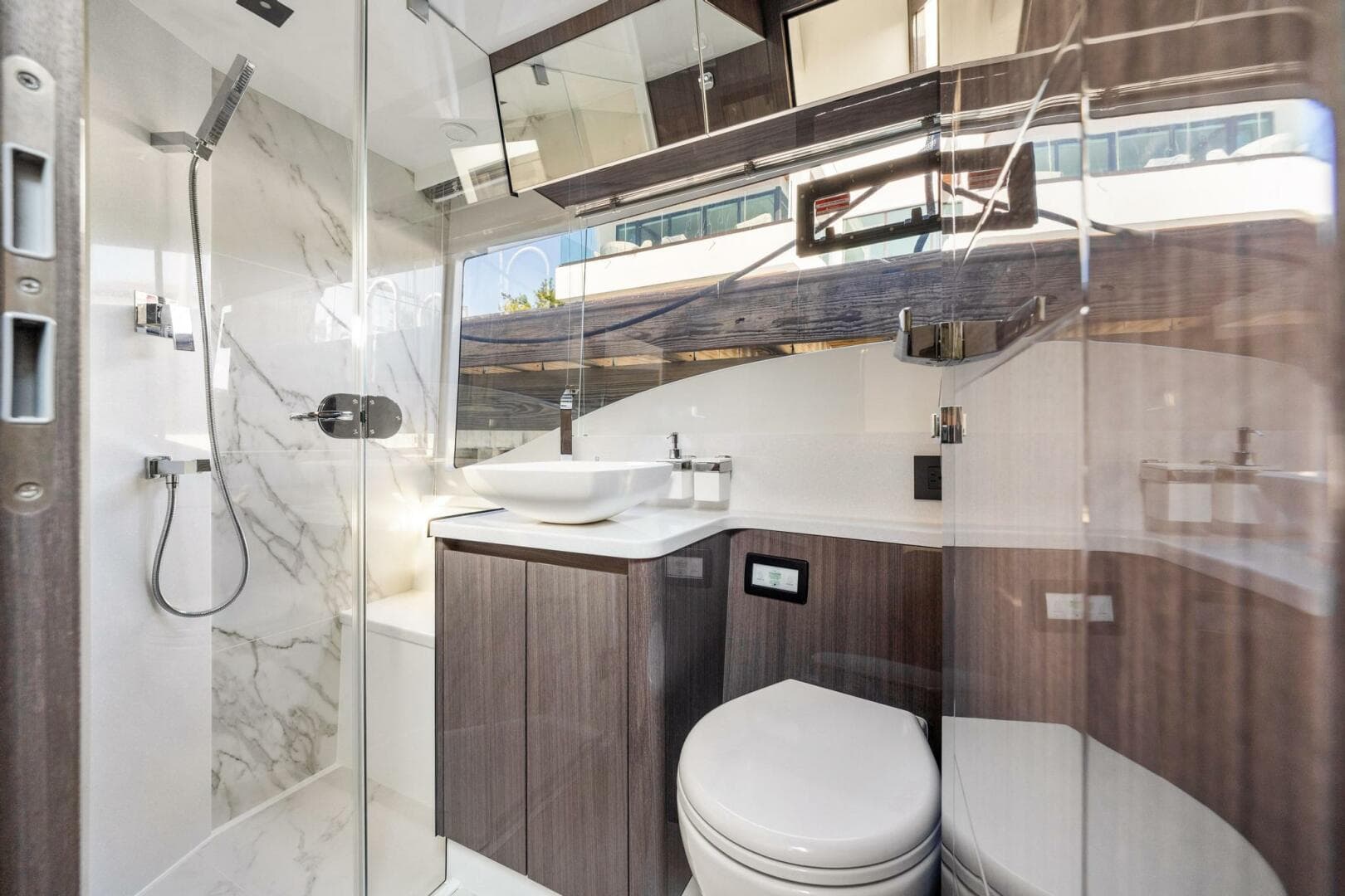 2025 Galeon 50 Fly — photo 23