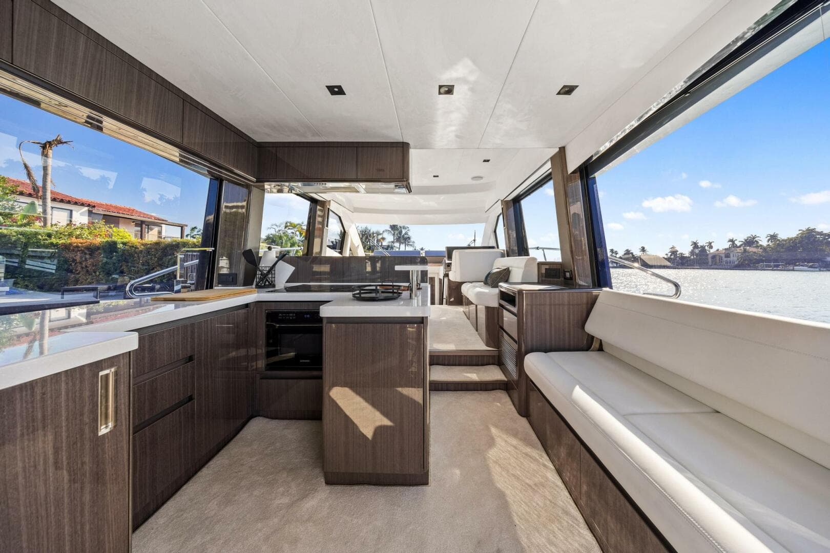 2025 Galeon 50 Fly — photo 13