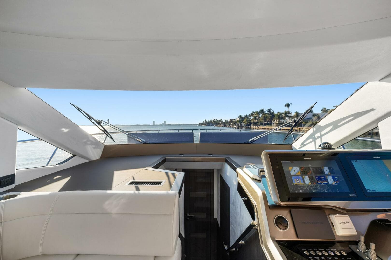 2025 Galeon 50 Fly — photo 67