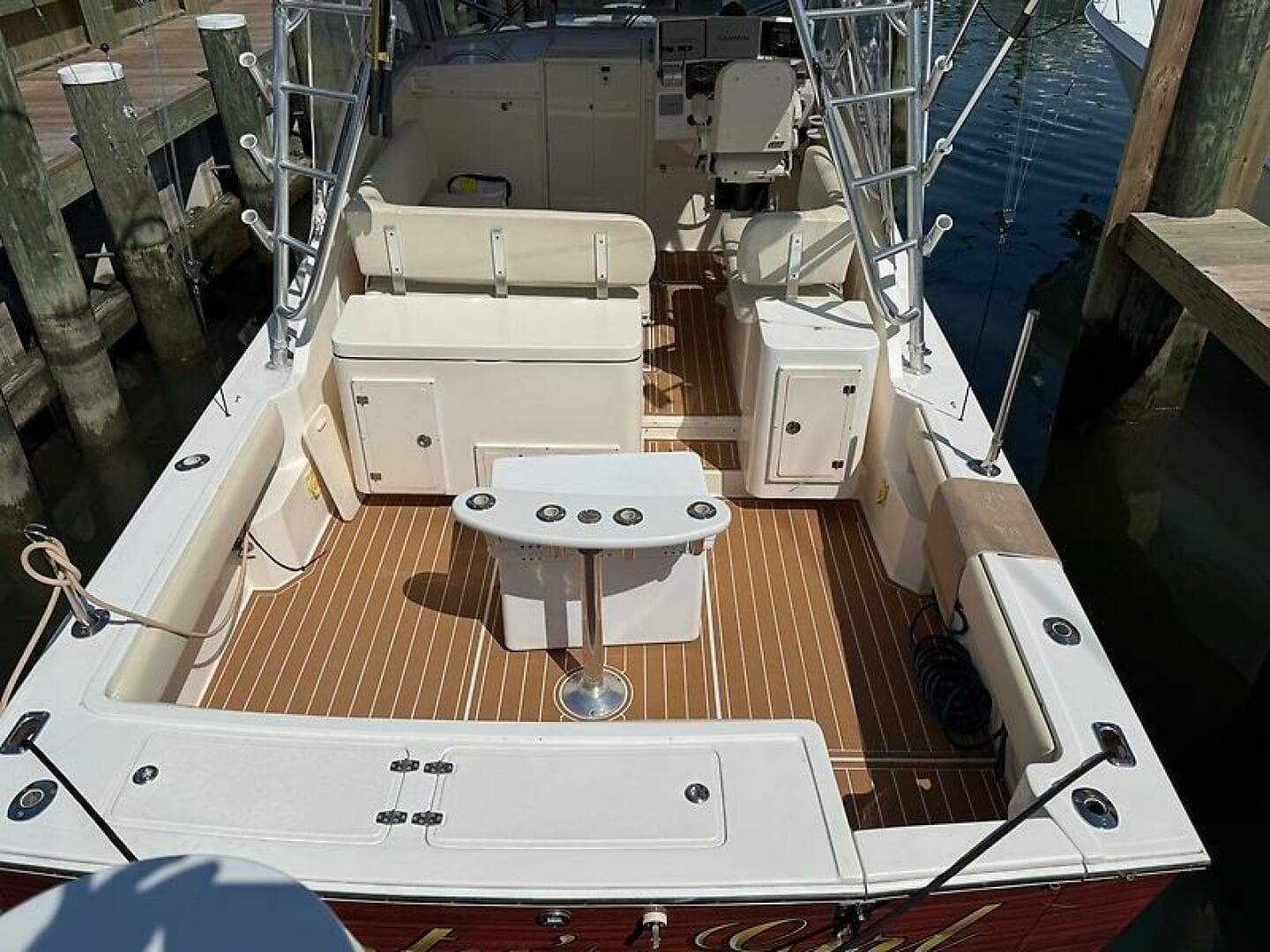 2004 Albemarle 320 Express Fisherman — photo 17
