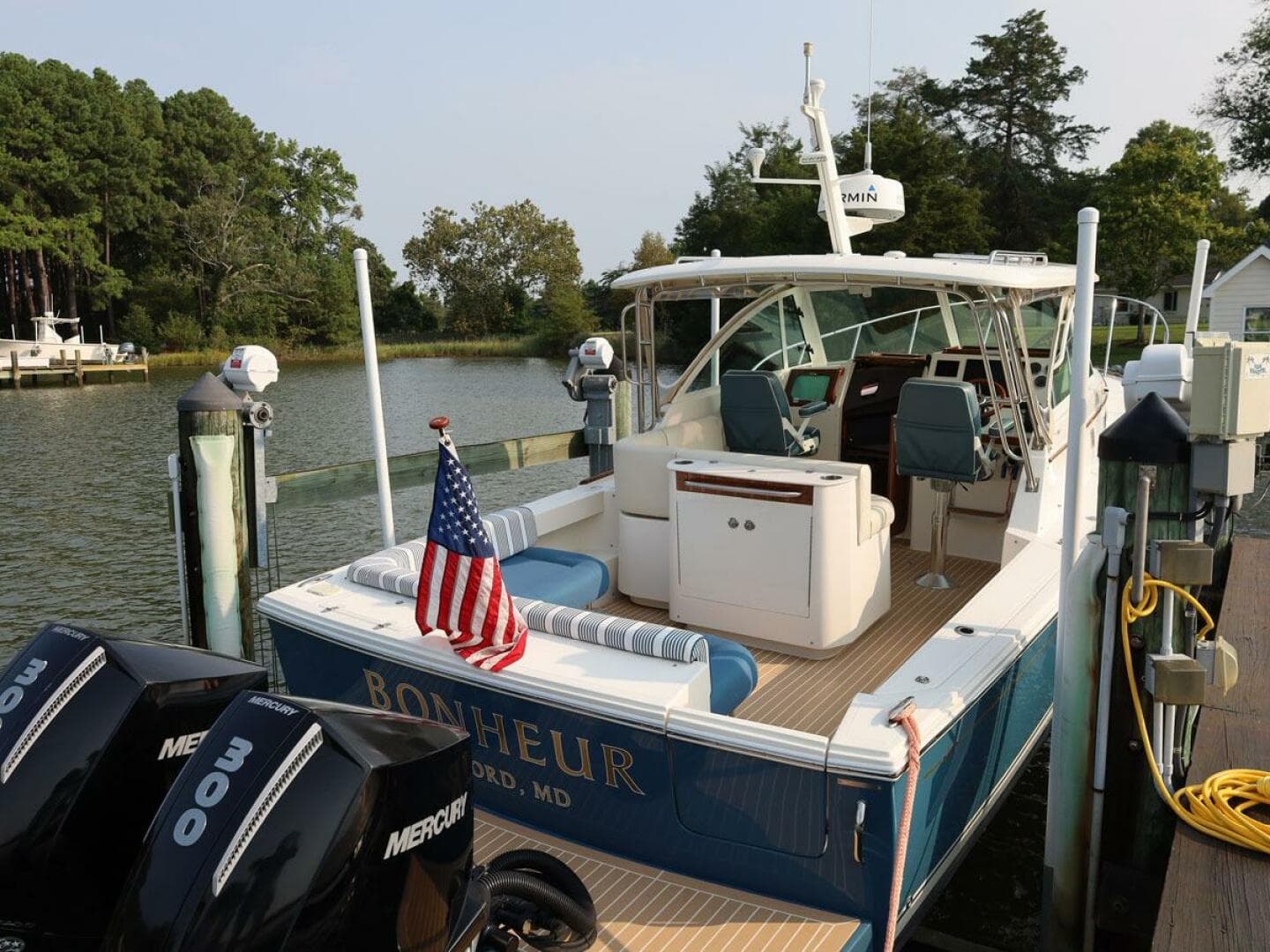 2020 Hunt Yachts Surfhunter 32 — photo 26