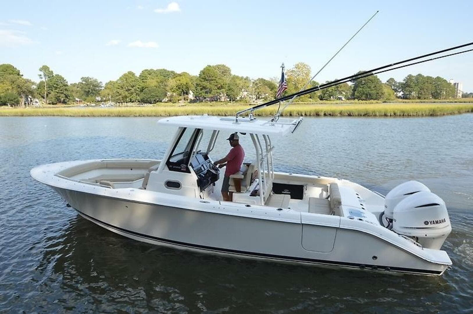 2019 Pursuit S 288 — photo 11