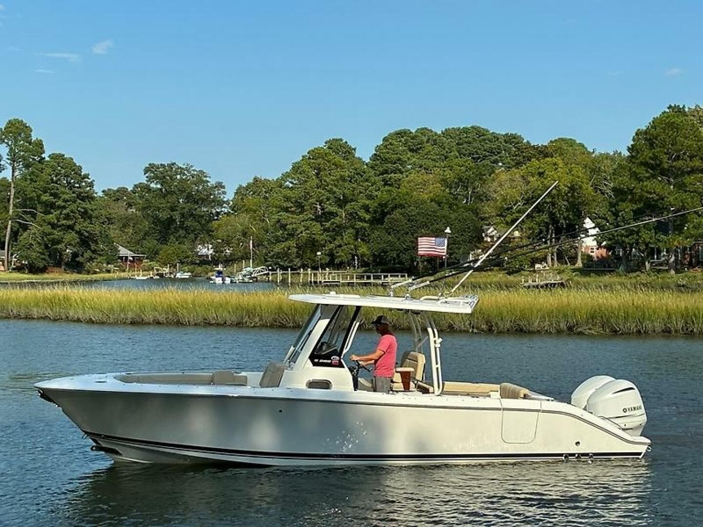 2019 Pursuit S 288 — photo 2